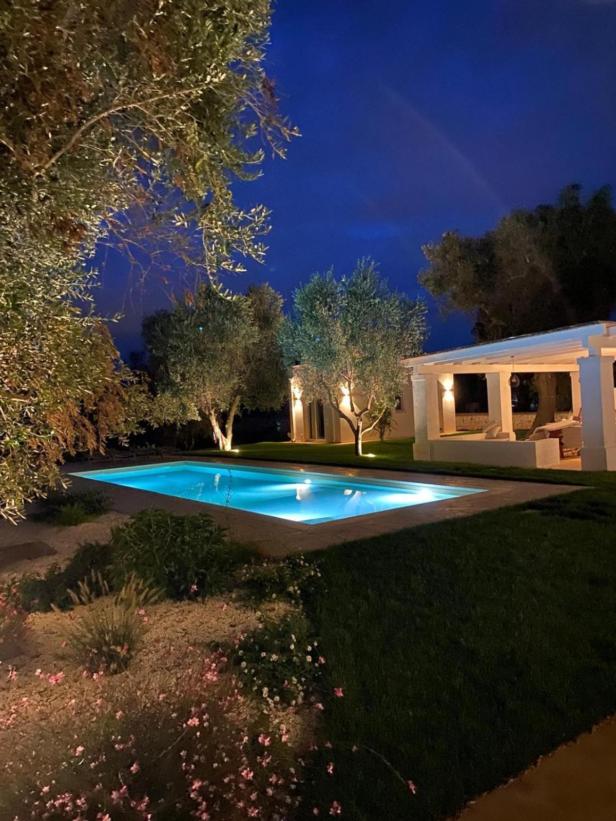 Trullo Gritti All'Antico Uliveto San Michele Salentino Exterior foto